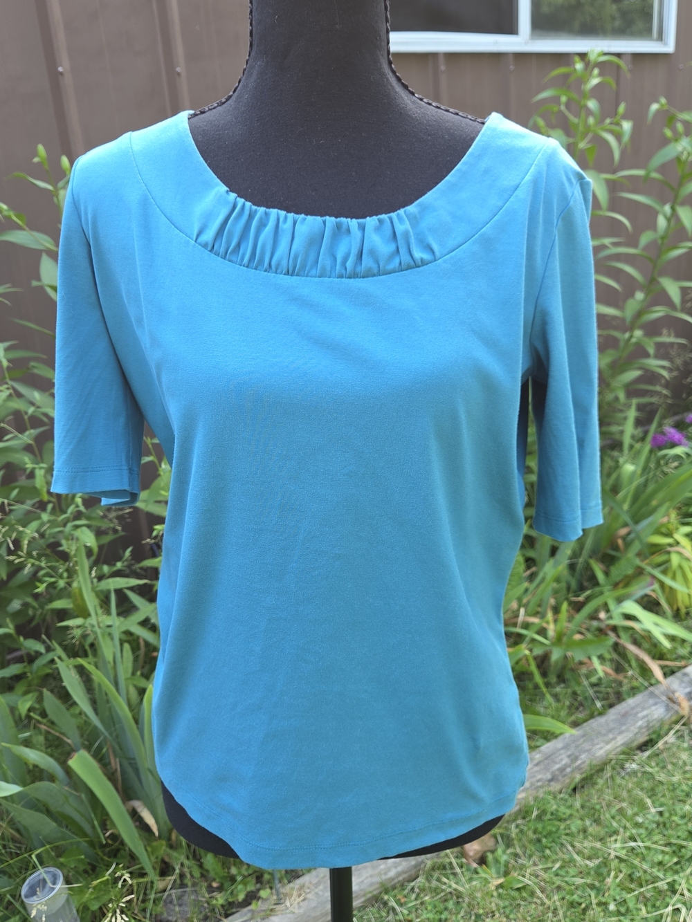 Lafayette 148 Women's Teal Scoop Neck Short Sleeve Top